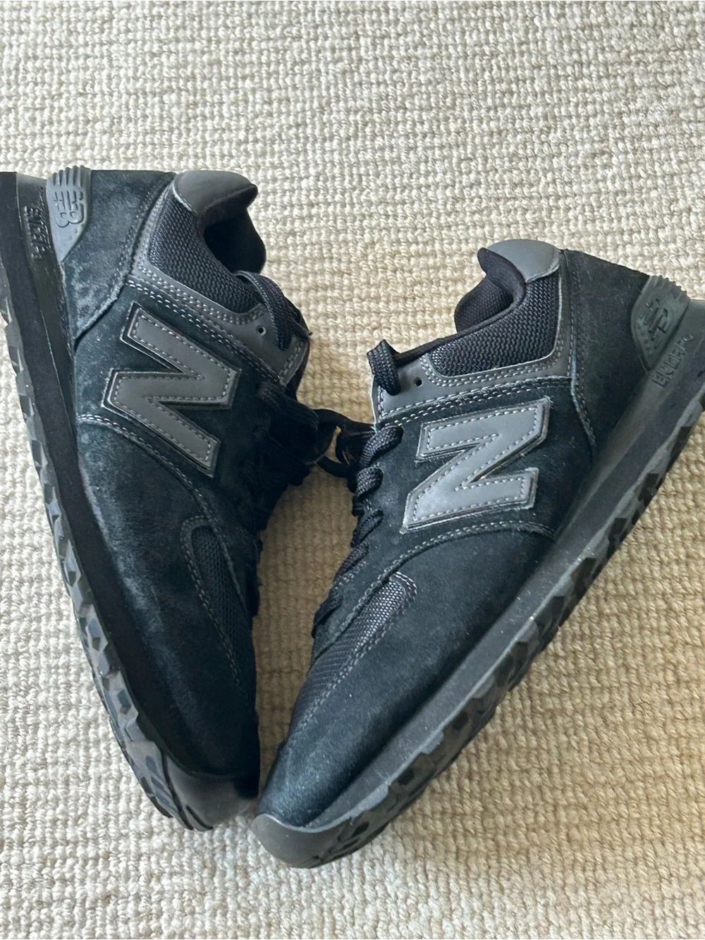 New Balance Men's 574 Classic Sneakers in Black